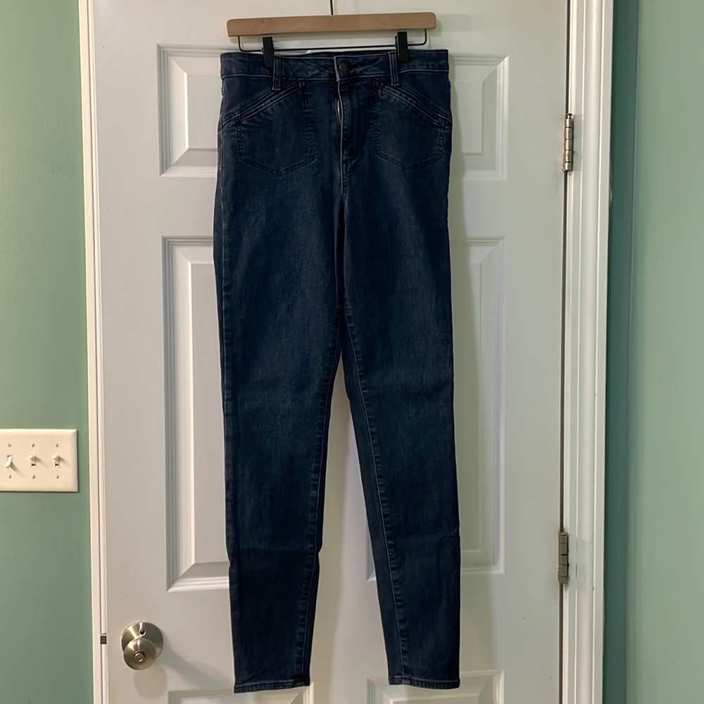 Gap women’s universal Jegging high rise